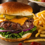 The Dog With Two Heads Pub Comida