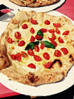 Pizzeria Pizzicotti food