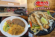 Yole's La Familia Taqueria food