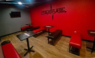 Pressure Lounge 765 inside