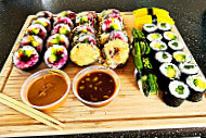 Sushi Ya food