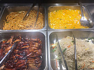 Lyndon Buffet food