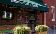 Brownstone Lounge outside