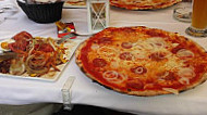 Residence Delle Rose Pizzeria Prese' Di Rossi Sonia C food