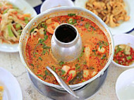 Bluka Tomyam Seafood food