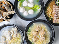 New Yuen Kee Noodles Tea Room food