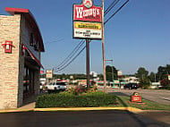 Wendy's outside