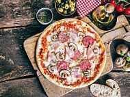 Pizzeria Juventus food