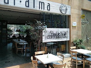 Al Alma Cafe La Strada