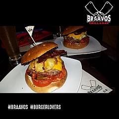 Braavos Bar & Grill