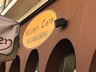 Muller's Cafe