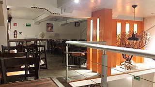 Alfonsina Restaurante & Bar
