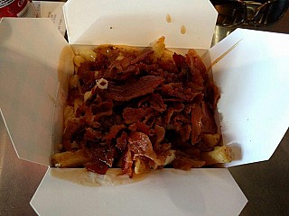 Smoke's Poutinerie