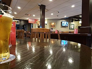 Clark's Crossing Brew Pub