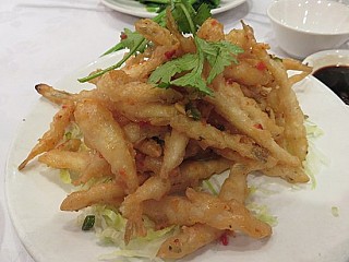 Maple Yip Seafood Restaurant