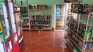 La Sureña Liquor Store Y Mas.