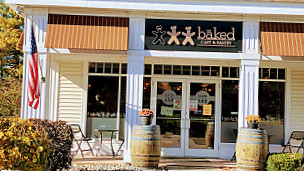 Bāked Cafe Bakery