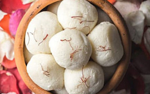 Hindusthan Sweets