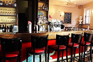 Tiepolo Cafe-Bar-Restaurant