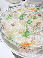 玥軒 Yuet Noodles and Crab Congee