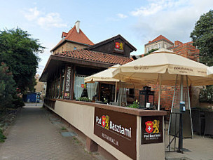 Restauracja Pod Basztami Irena Rosiekkuczynska