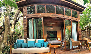 Casa Bonita Tropical Lodge