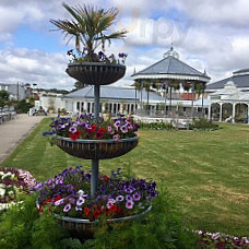 Princess Pavilion And Gyllyngdune Gardens