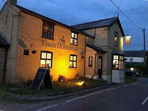 The Three Horseshoes Graveley