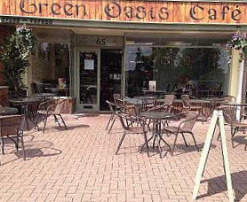 Green Oasis Cafe