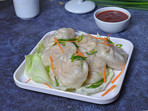 Marky Momos