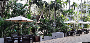Garden Cafe At Avani Pattaya Resort