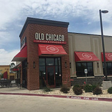Old Chicago Pizza Taproom Waco