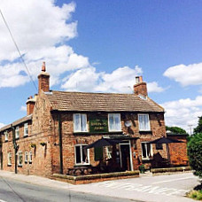 The Drovers Arms Country Pub