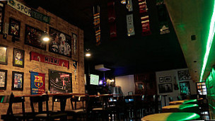 Hurricane Sports Pub