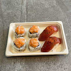 Kize Poke Sushi