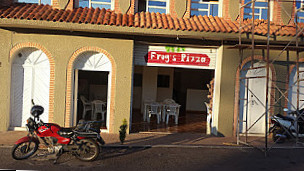 Frog's Pizza