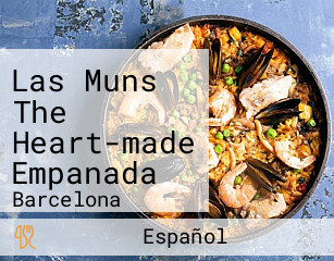 Las Muns The Heart-made Empanada