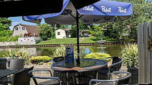 River's Edge Tap & Table