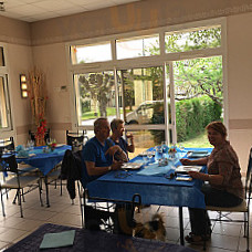 Café Des Sports Rouvres-les-bois