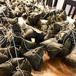 Hǎo Bǎo Cān Shí Biàn Dāng Shǒu Zuò Xiǎo Wù