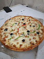 Dino's Pizza