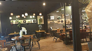 Green House Cafe And Bistro