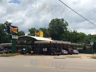 Sonic Drive-in