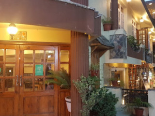 Shimla House Cafe