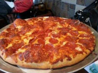 Luciano's Pizza Six Pack To