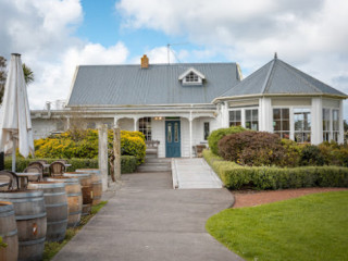 The Hunting Lodge Winery