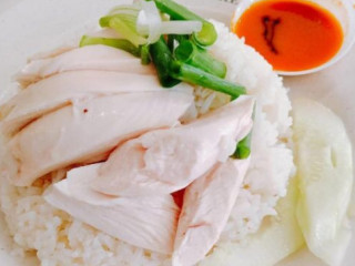 Hua Kee Chicken Rice