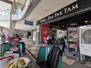 Kafe Tuuu Dia Pak Tam (vista Alam)