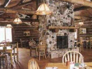 Dining Room In Mecan River Outfitters Lodge