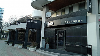 In Vino